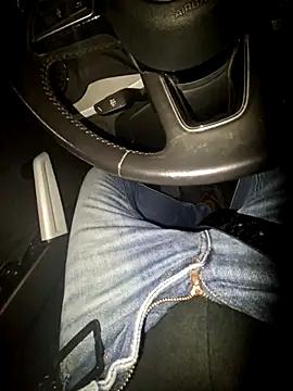 Nzino1983 online show from 03/20/26, 06:13