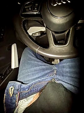 Nzino1983 online show from 04/10/26, 09:30