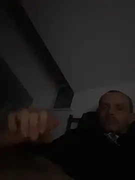 Snapshot of wyattstone chatting on 11/04/25, 01:59 wyattstone online show from 11/04/25, 01:59