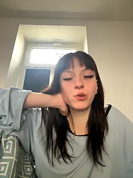 Ciara2004 online show from 12/05/25, 09:18