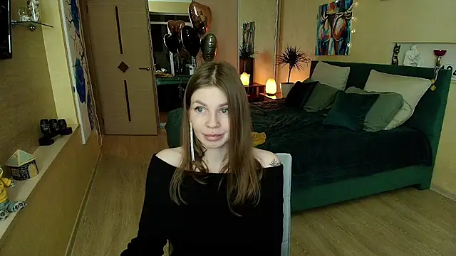 ReginaSparkle online show from 02/13/25, 12:35