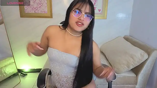 Paulette v online show from 03/07/26, 01:08