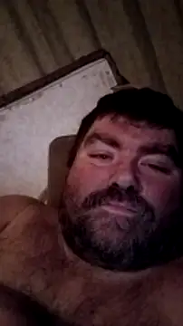 Rcraigue4 online show from 02/04/25, 01:56