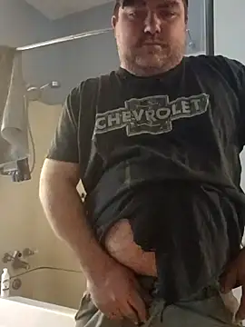 Rcraigue4 online show from 10/26/25, 07:31