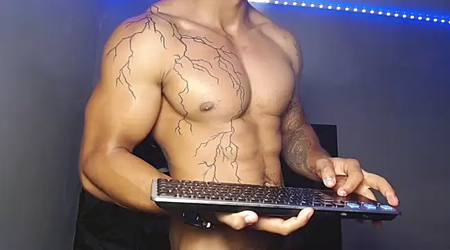 Snapshot of Jacob_Beckett chatting on 03/05/25, 02:56 Jacob Beckett online show from 03/05/25, 02:56