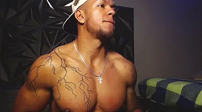 Snapshot of Jacob_Beckett chatting on 03/05/25, 06:56 Jacob Beckett online show from 03/05/25, 06:56