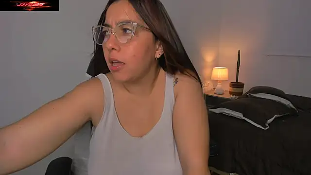 brithany olson25 online show from 01/29/25, 05:40