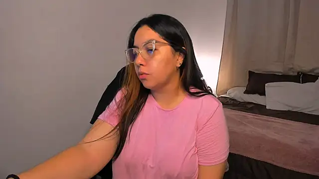 brithany olson25 online show from 10/12/25, 12:48