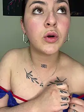 Emmie Hot online show from 02/14/25, 05:57