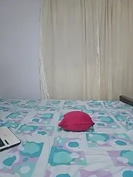 zoelily online show from 01/21/25, 03:15