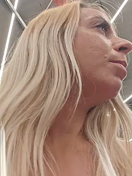 SweetyNinaOff1 online show from 06/27/26, 03:06