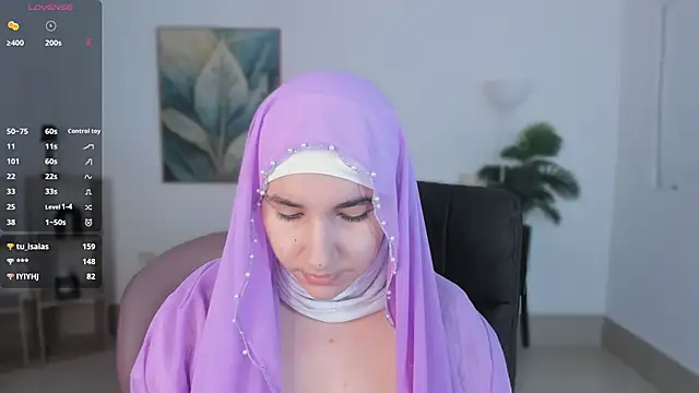 Ayha khalaf online show from 10/04/25, 12:52