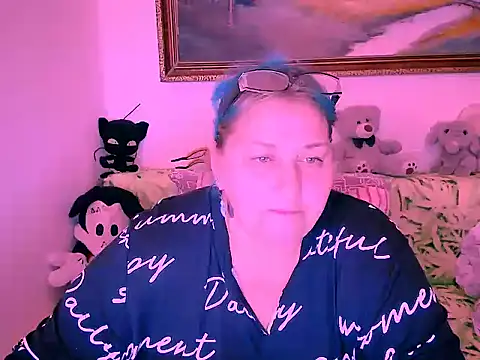 mayamayx online show from 10/21/25, 06:30