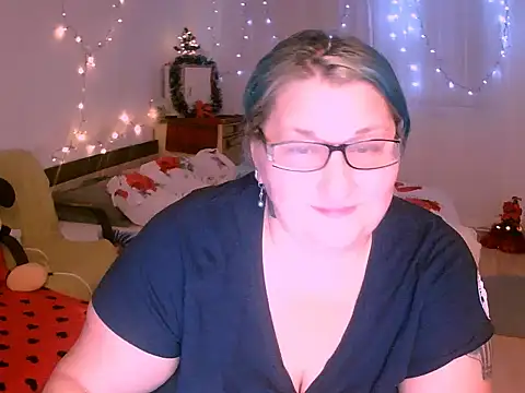 mayamayx online show from 12/17/25, 07:53