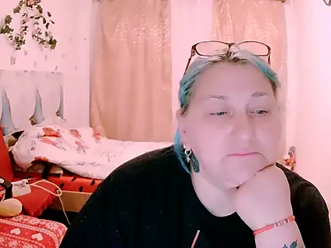 mayamayx online show from 05/09/26, 07:52