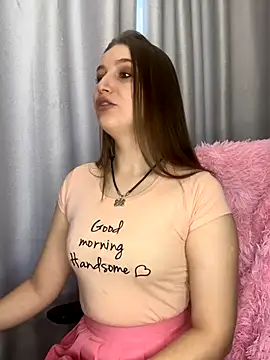 LillyFan-X online show from 11/17/25, 04:29