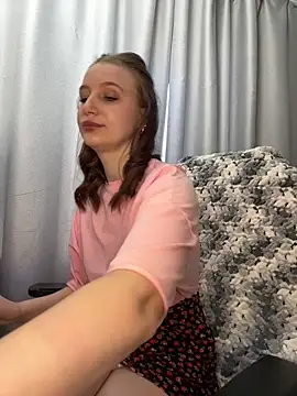 LillyFan-X online show from 05/17/26, 04:10