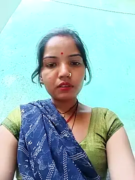 Bhuvi Bedi online show from 03/12/25, 11:42