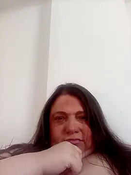 Snapshot of HotHornyEmmaX chatting on 02/06/25, 12:37 HotHornyEmmaX online show from 02/06/25, 12:37