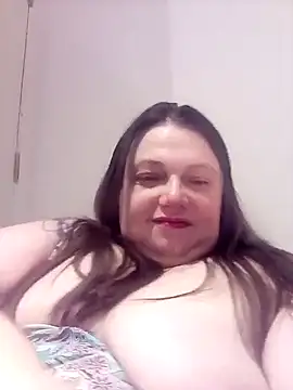 Snapshot of HotHornyEmmaX chatting on 03/06/25, 10:26 HotHornyEmmaX online show from 03/06/25, 10:26