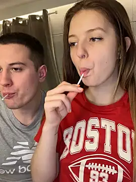 Snapshot of adam-tessa-morel chatting on 01/31/25, 07:40 adam-tessa-morel online show from 01/31/25, 07:40