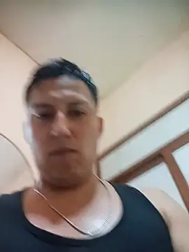 Snapshot of LuisMex1998 chatting on 06/02/26, 01:29 LuisMex1998 online show from 06/02/26, 01:29