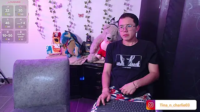 Tina 4 Charlie online show from 02/08/26, 03:04