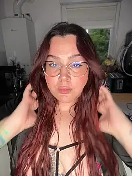 Cherrycherrymiss online show from 06/03/26, 07:41