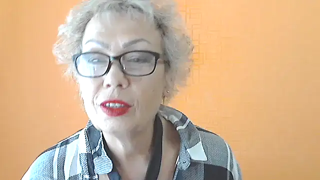 NessyJenixs online show from 09/24/25, 06:39