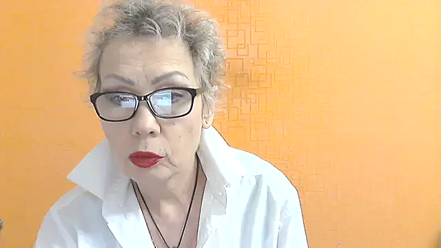 NessyJenixs online show from 12/20/25, 03:08