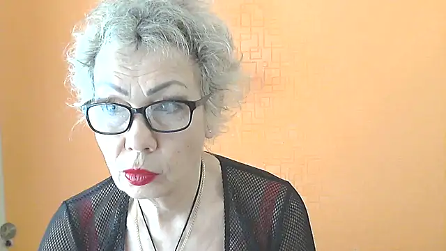 NessyJenixs online show from 03/05/26, 07:26