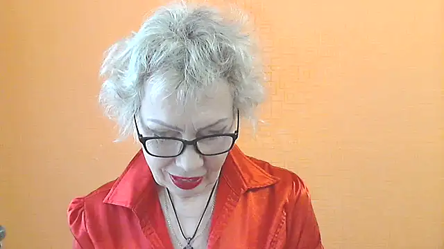 NessyJenixs online show from 05/16/26, 06:32