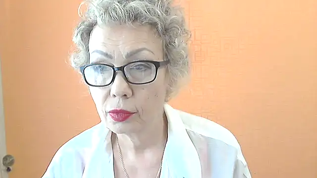 NessyJenixs online show from 07/11/26, 07:11