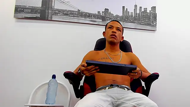 carlos alber12 online show from 02/10/25, 07:17