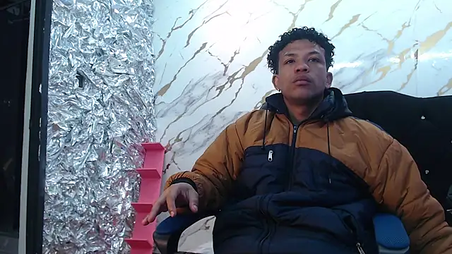 carlos alber12 online show from 09/29/25, 12:32