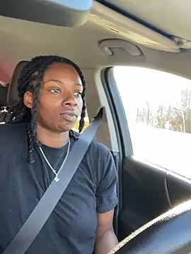 Snapshot of theprettysoles chatting on 11/28/25, 02:31 theprettysoles online show from 11/28/25, 02:31