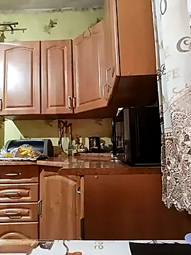 Laura Kiss online show from 01/18/26, 04:44