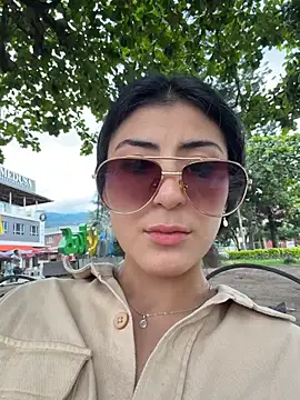 fiorella paris online show from 02/17/26, 09:21