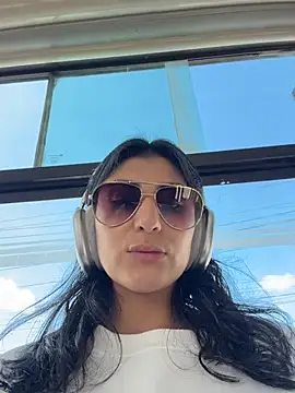 fiorella paris online show from 02/21/26, 07:26