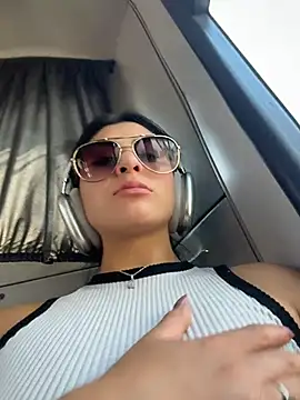 fiorella paris online show from 02/27/26, 06:52