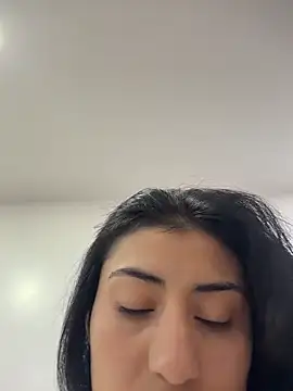 fiorella paris online show from 03/01/26, 11:29