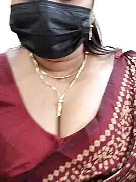 Queenflowerr online show from 02/25/25, 04:31