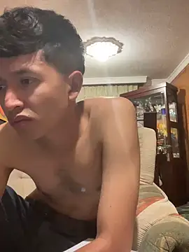 Snapshot of sebaxx8_ chatting on 02/11/25, 03:50 sebaxx8 online show from 02/11/25, 03:50