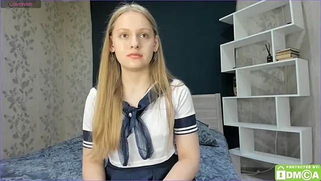 Snapshot of onelovelyalice chatting on 01/22/25, 08:59 onelovelyalice online show from 01/22/25, 08:59