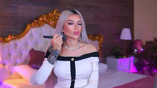 Snapshot of Juicy_Jessye chatting on 02/23/26, 08:50 Juicy Jessye online show from 02/23/26, 08:50