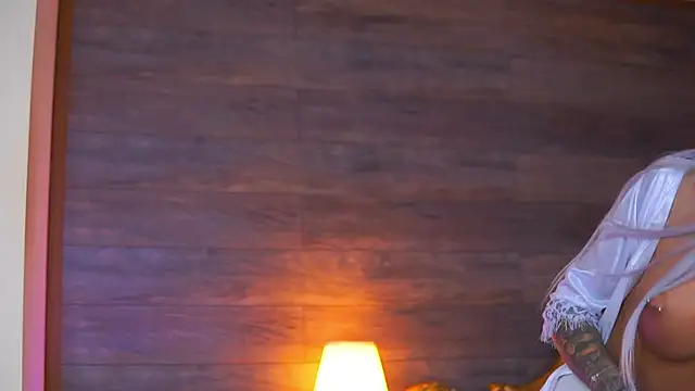 Juicy Jessye online show from 05/09/26, 07:52