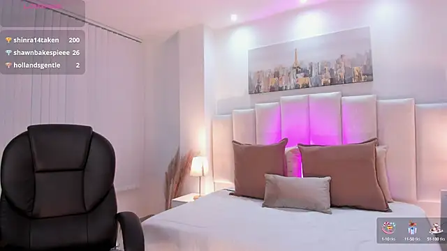 Layla Breezee online show from 09/12/25, 12:27