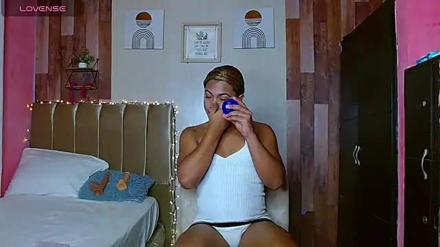 Snapshot of electrabrowns chatting on 02/28/26, 11:39 electrabrowns online show from 02/28/26, 11:39