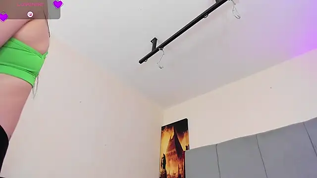 scarlet hit online show from 10/17/25, 04:15