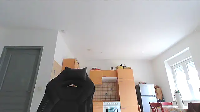 serena  vedette online show from 02/12/25, 02:43